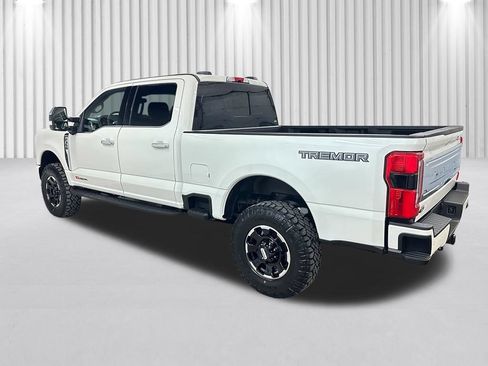 New 2026 Ford F350 Platinum w/ Platinum Plus Package AWD/4WD image 5