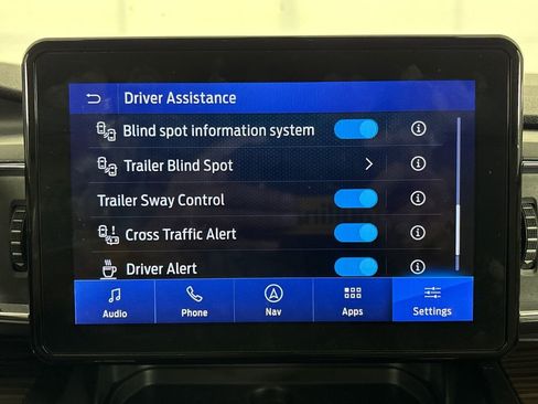 Certified 2020 Ford Explorer Limited w/ Class III Trailer Tow Package RWD image 37