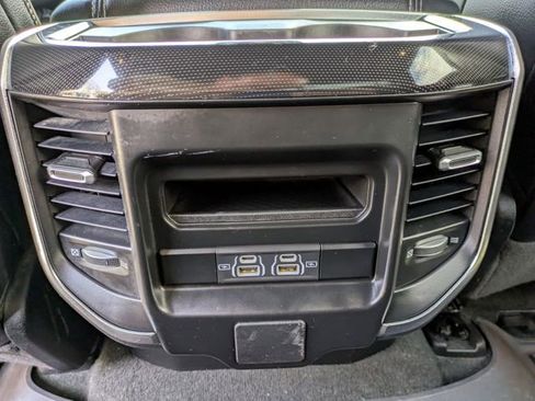 Used 2022 RAM 1500 Laramie AWD/4WD image 25