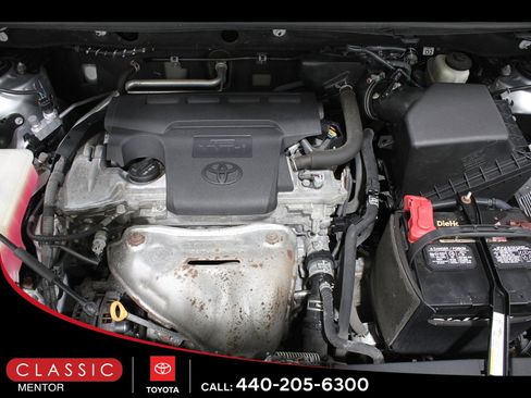 Certified 2017 Toyota RAV4 SE image 19