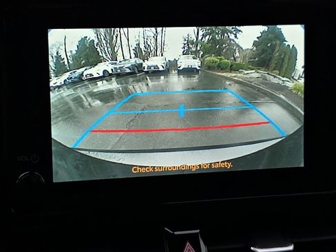 Used 2025 Toyota Corolla SE image 26