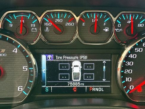 Used 2018 Chevrolet Silverado 1500 LT w/ All Star Edition image 13