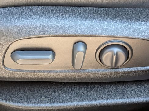 Used 2022 GMC Acadia Denali w/ Denali Technology Package image 20