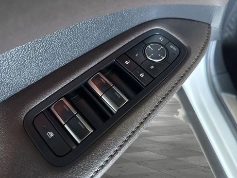 Certified 2023 Lexus RX 350 RX 350 Luxury w/ Cold Area Package image 24