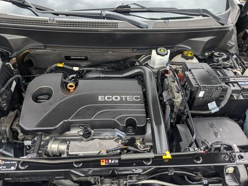Used 2021 Chevrolet Equinox LT FWD image 29