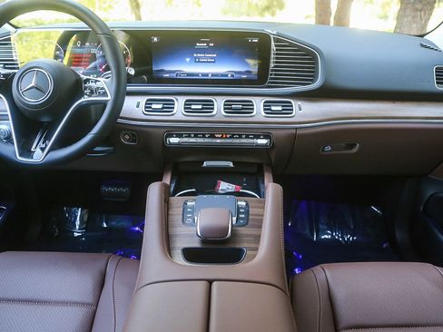 Used 2019 Mercedes-Benz G 550 image 17