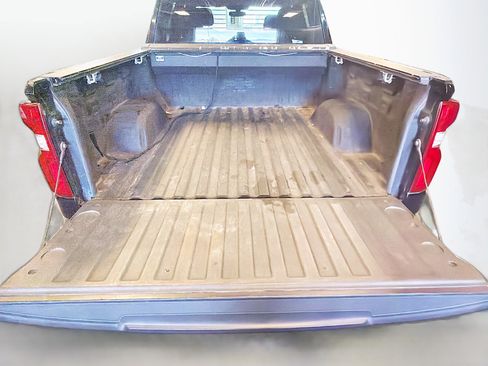 Used 2020 Chevrolet Silverado 1500 Custom w/ Custom Value Package image 27