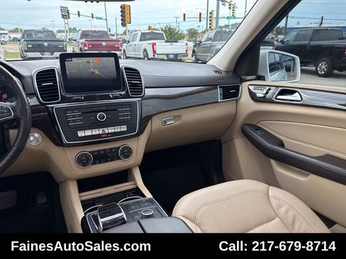Used 2018 Mercedes-Benz GLS 450 4MATIC image 53