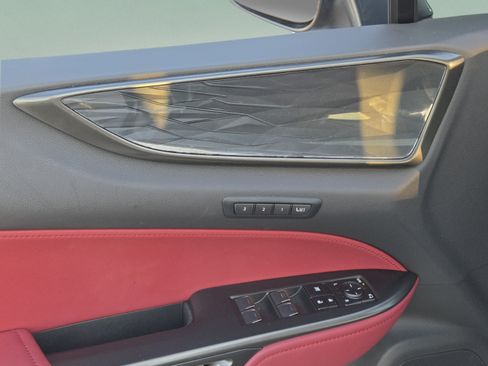 Used 2025 Lexus NX 250 FWD w/ Accessory Package (2T) image 9
