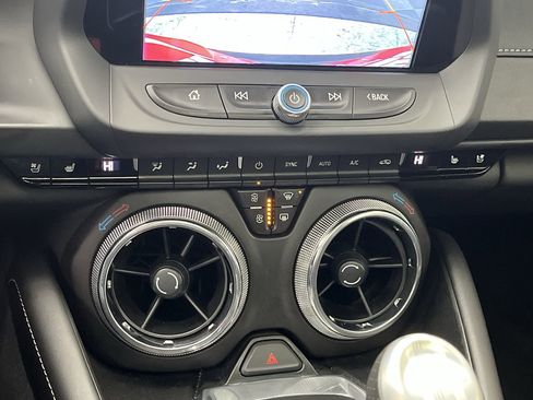 Used 2017 Chevrolet Camaro LT image 20