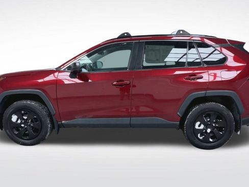 Used 2019 Toyota RAV4 LE image 5