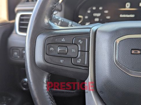 Used 2022 GMC Yukon XL Denali RWD image 22