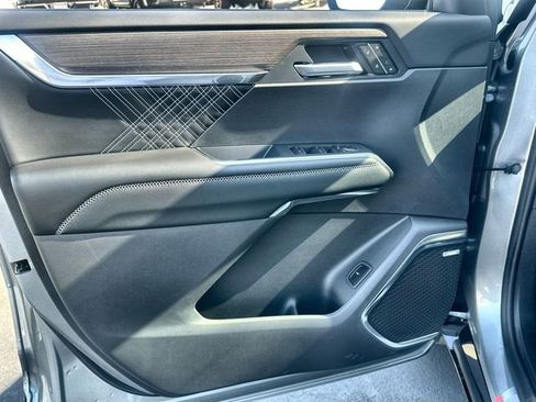 New 2026 GMC Acadia Denali w/ Super Cruise Package image 23