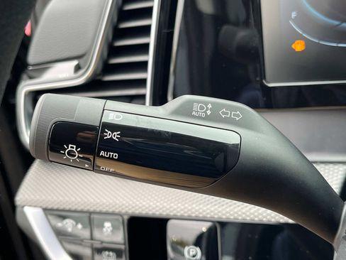 New 2025 Kia Sportage LX image 35