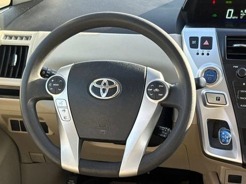 Used 2014 Toyota Prius V Three FWD image 13