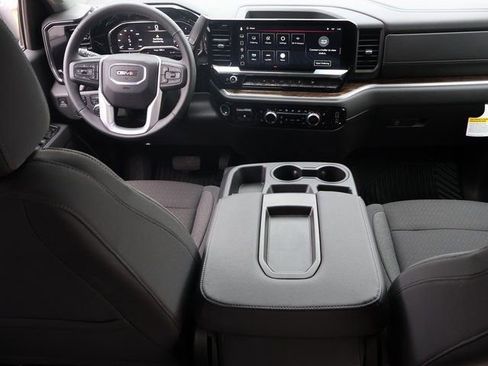 New 2025 GMC Sierra 1500 SLE w/ Preferred Package AWD/4WD image 11