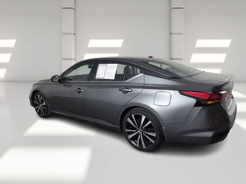 Used 2022 Nissan Altima 2.5 SR image 8