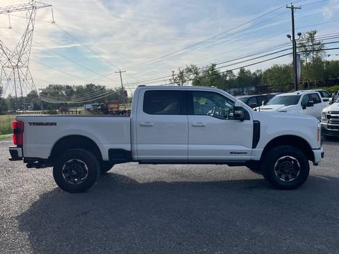 Used 2023 Ford F250 Lariat w/ Lariat Ultimate Package AWD/4WD image 8
