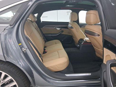 Used 2021 Audi A8 L 3.0T image 32