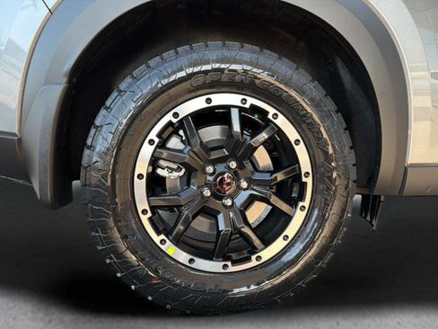 New 2026 Nissan Pathfinder Rock Creek AWD/4WD image 13