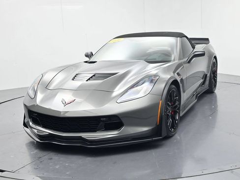 Used 2016 Chevrolet Corvette Z06 w/ 3LZ Preferred Equipment Group RWD image 3