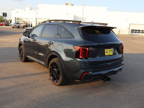 Used 2025 Kia Sorento SX Prestige AWD/4WD image 5