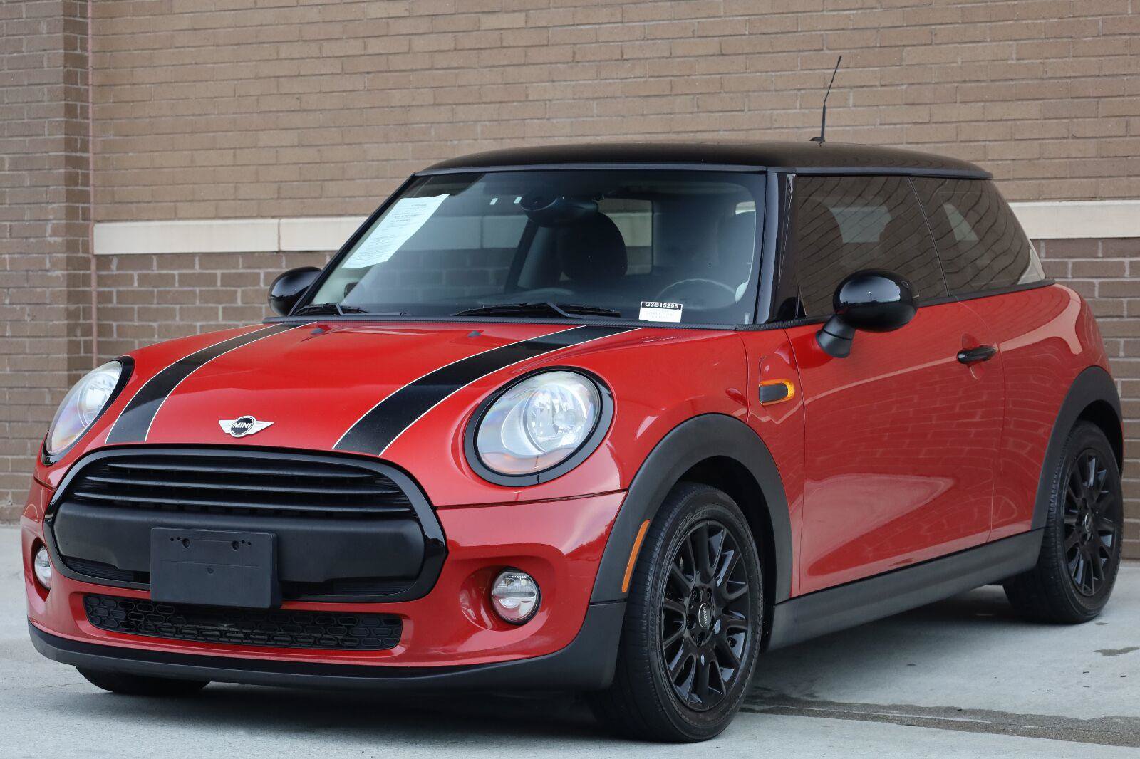Used 2016 MINI Cooper 2-Door Hardtop FWD image 5