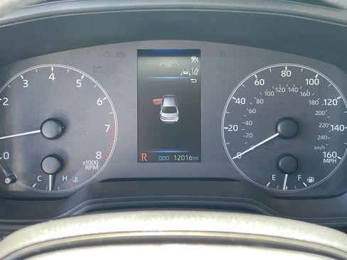 Used 2025 Toyota Corolla LE image 10