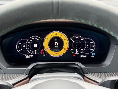 Certified 2026 Porsche 911 Targa 4 GTS AWD/4WD image 25