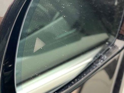 Used 2021 BMW X3 xDrive30e image 8