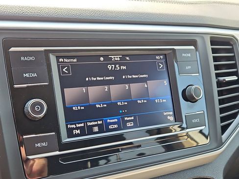 Used 2022 Volkswagen Atlas SE AWD/4WD image 24