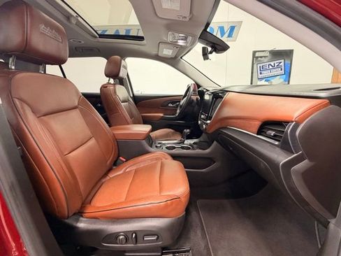 Used 2018 Chevrolet Traverse High Country AWD/4WD image 15
