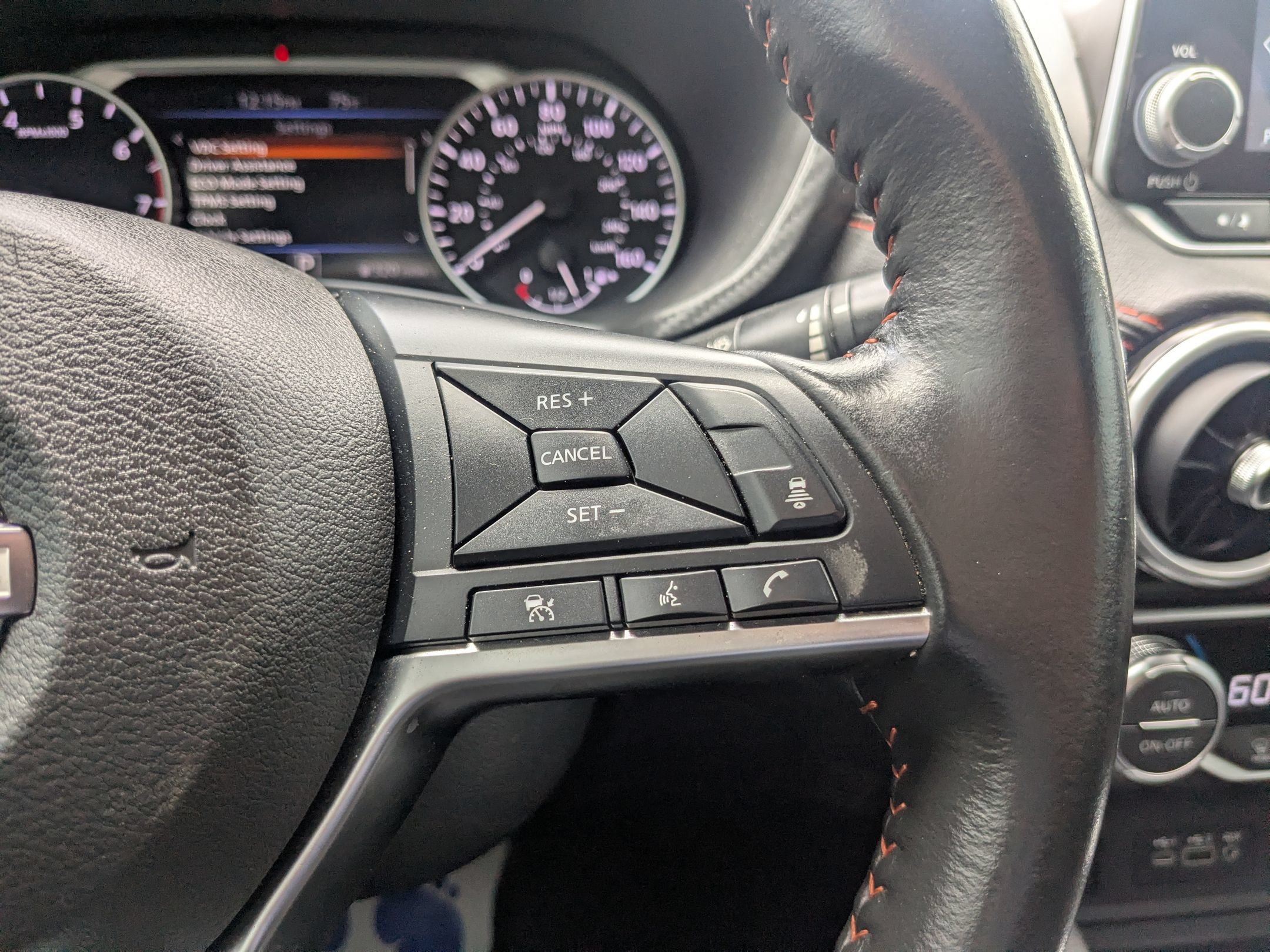 Used 2024 Nissan Sentra SR FWD image 22