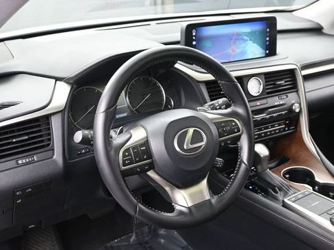 Used 2022 Lexus RX 350L Premium w/ Premium Package AWD/4WD image 21