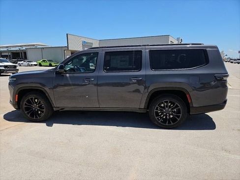 New 2026 Jeep Grand Wagoneer L Summit AWD/4WD image 33