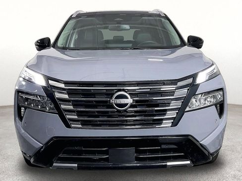 Used 2024 Nissan Rogue Platinum w/ Platinum Premium Package image 5