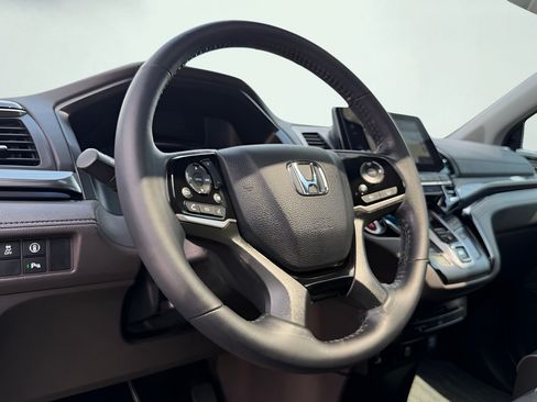 Used 2022 Honda Odyssey Elite image 63
