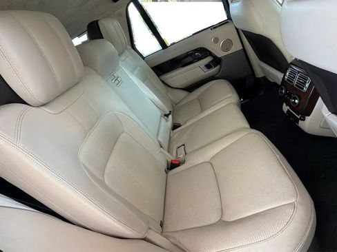 Used 2018 Land Rover Range Rover Supercharged AWD/4WD image 25