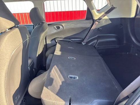 Used 2021 Kia Soul S image 37