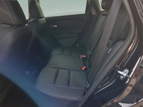 New 2026 Nissan Rogue SV w/ SV Premium Package FWD image 10