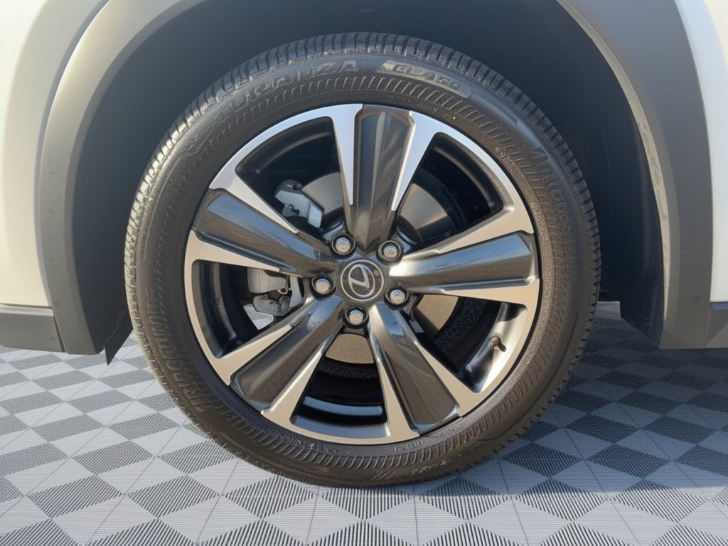 Certified 2025 Lexus UX 300h FWD w/ Accessory Package (Z2) image 14