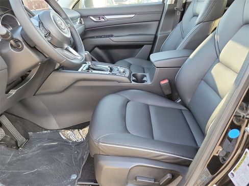 New 2025 MAZDA CX-5 AWD 2.5 S w/ Select Package image 13