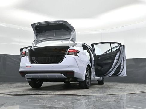 New 2025 Nissan Versa SV w/ Trunk Package image 44