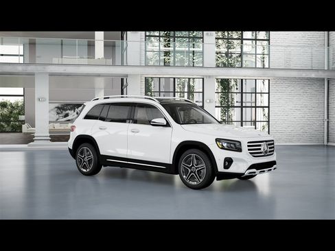 Certified 2026 Mercedes-Benz GLB 250 4MATIC image 7