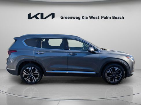 Used 2019 Hyundai Santa Fe Limited image 9