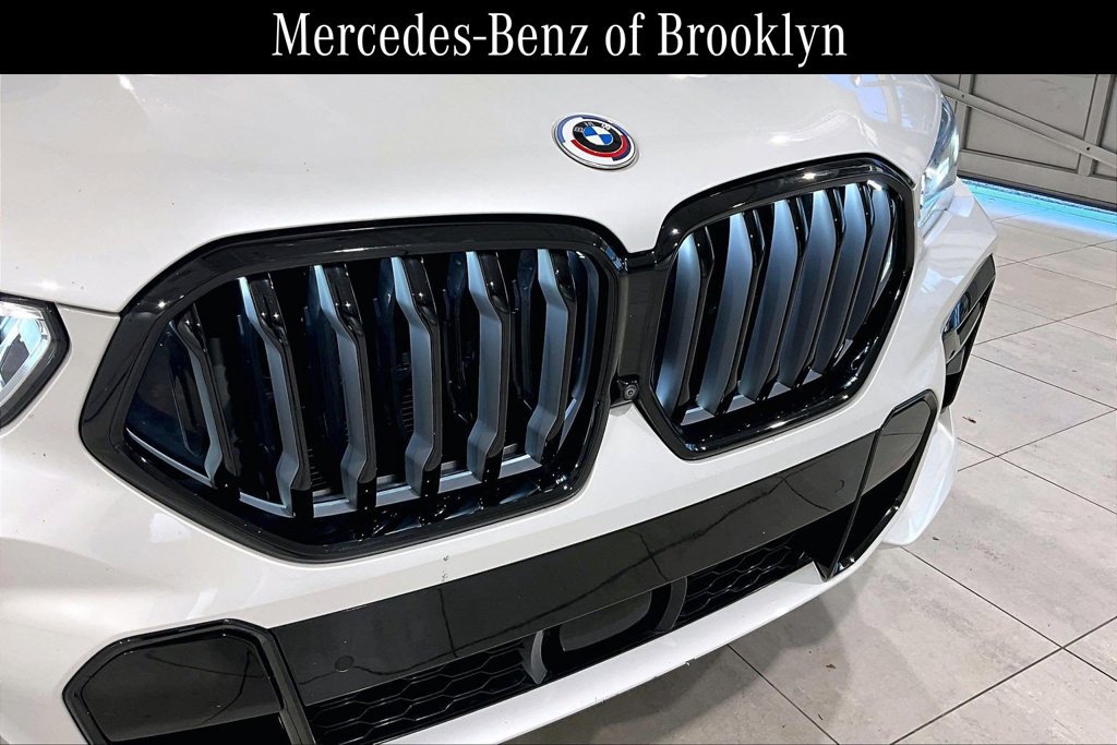 Used 2023 BMW X6 M50i w/ Executive Package AWD/4WD image 30