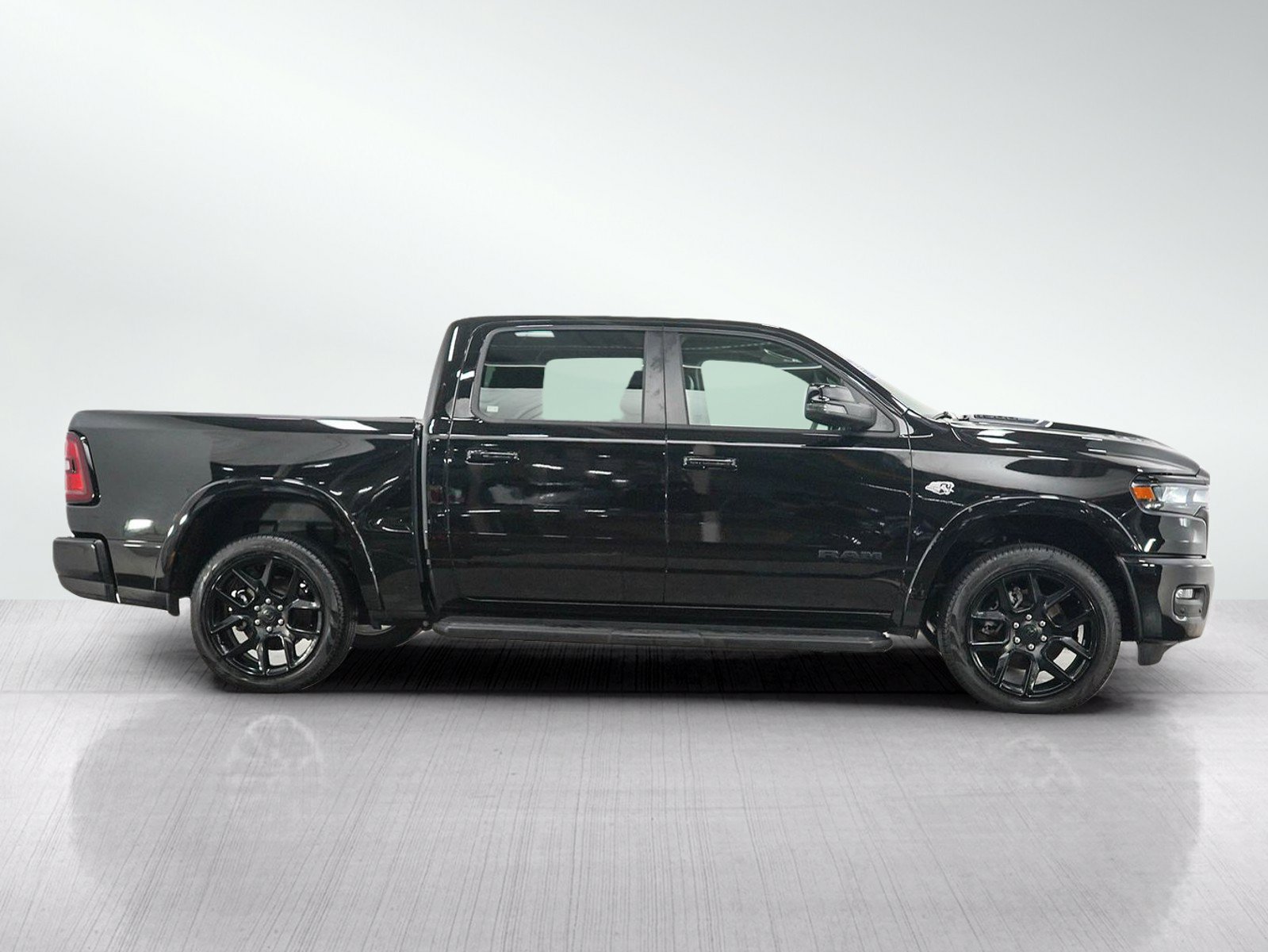 Used 2026 RAM 1500 Laramie w/ Night Edition AWD/4WD image 6