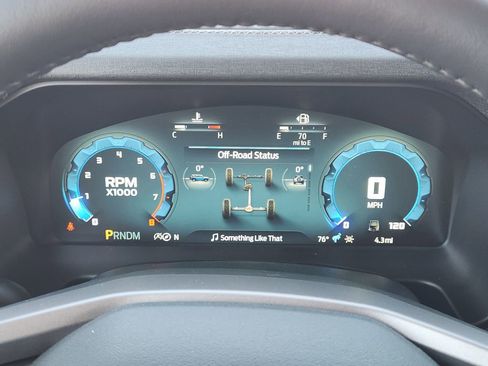 New 2025 Ford Bronco Badlands image 11