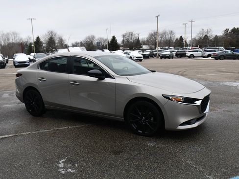 Used 2025 MAZDA MAZDA3 s image 8