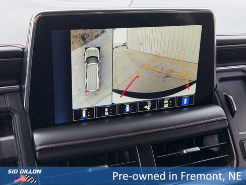 Used 2022 Chevrolet Suburban RST w/ Luxury Package image 11